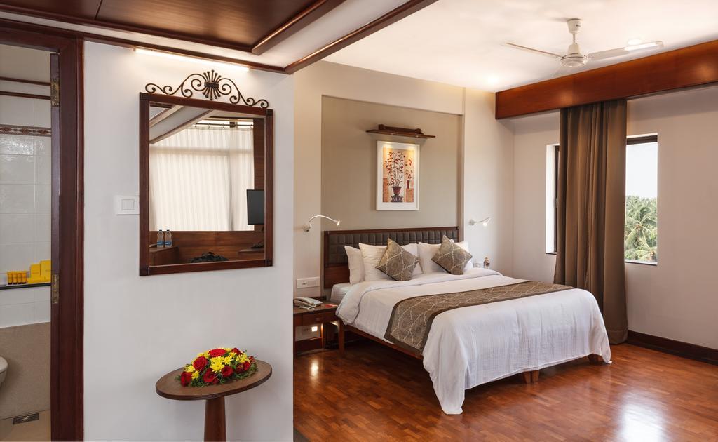 Keys Select By Lemon Tree Hotels, Malabar Gate, Kozhikode Exterior photo