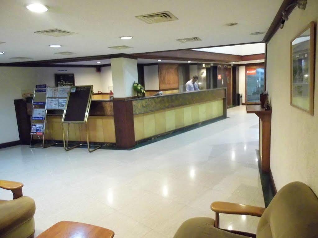 Keys Select By Lemon Tree Hotels, Malabar Gate, Kozhikode Exterior photo